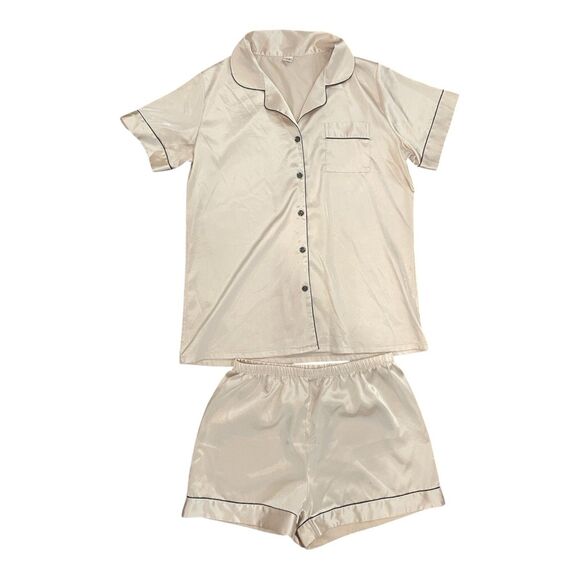 Silky 2 Piece Pajama Set Womens Medium Shortie Soft Feminine Cozy Comfy Lounge - Picture 1 of 7